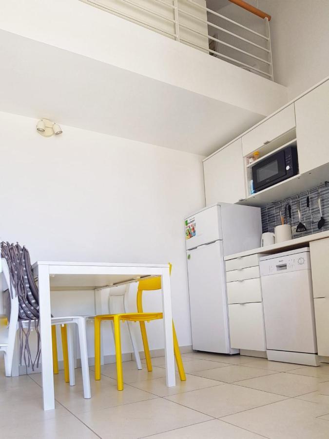 Apartmani Vrancic Mandre Kültér fotó
