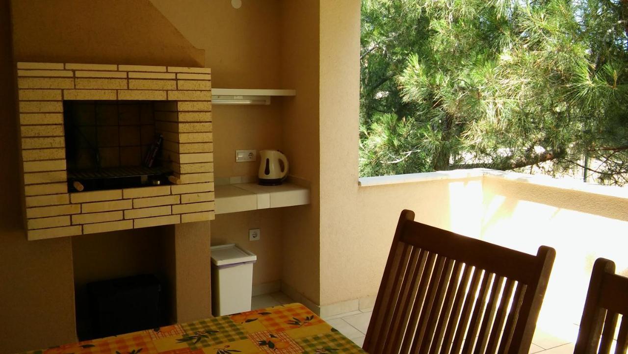 Apartmani Vrancic Mandre Kültér fotó