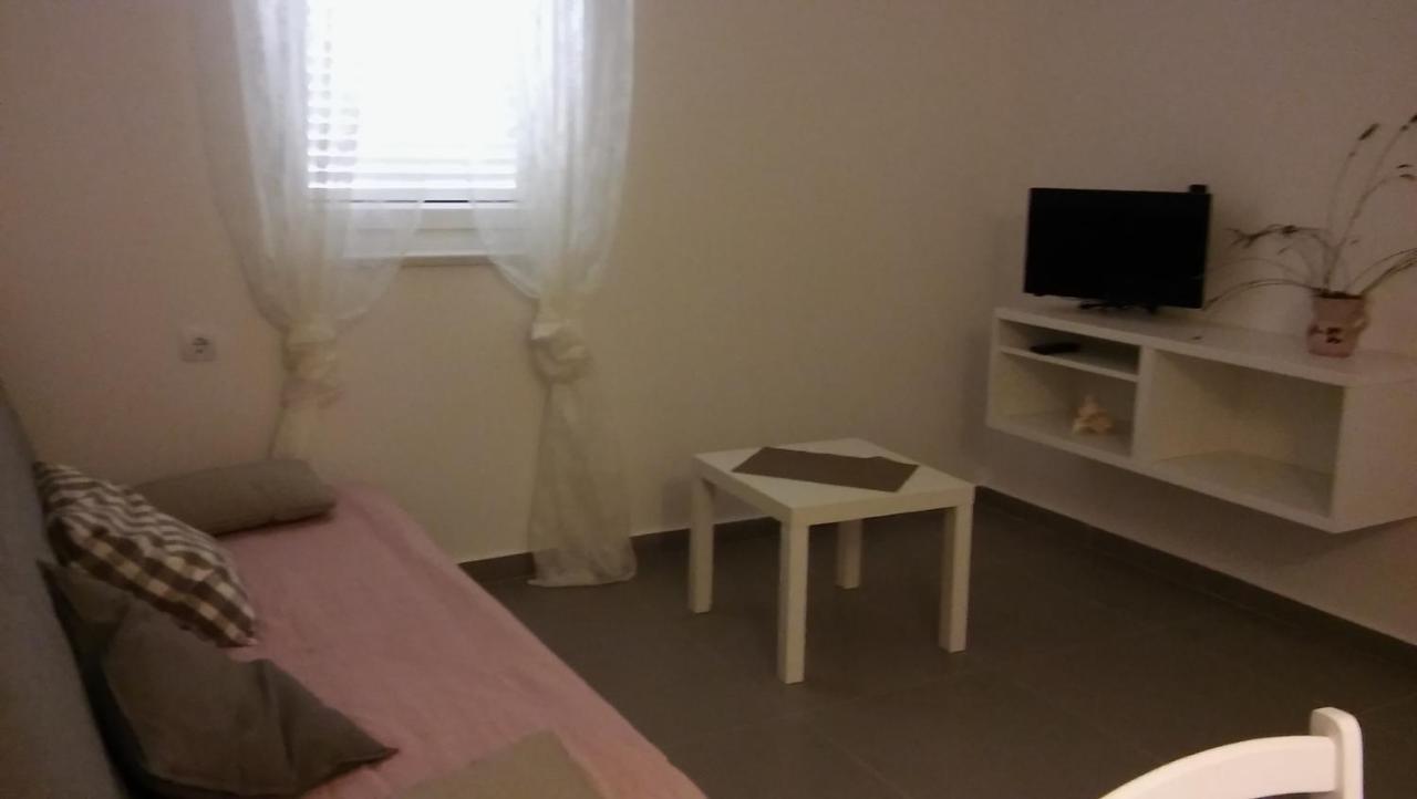 Apartmani Vrancic Mandre Kültér fotó