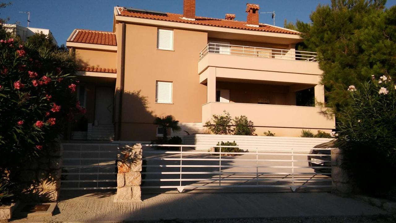 Apartmani Vrancic Mandre Kültér fotó